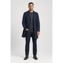 Manteau Bleu Nuit — porté veste partiellement ouverte