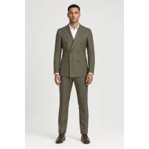 Costume croisé vert kaki foncé — porté face — sur mesure — Costume Privé Paris