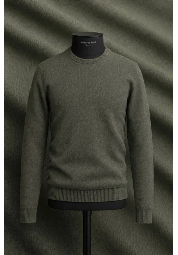 Pull col rond vert olive — sur mesure — Costume Privé Paris