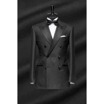 Smoking noir croisé - élégance et raffinement garantis — sur mesure — Costume Privé Paris