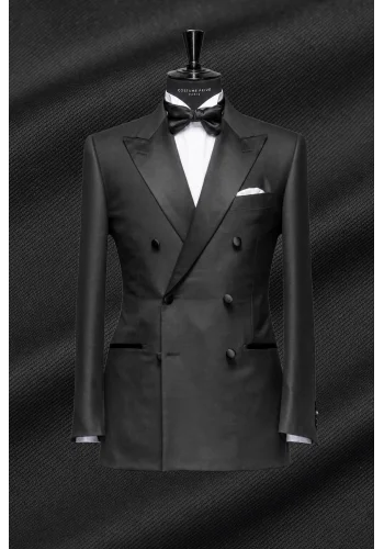 Smoking noir croisé - élégance et raffinement garantis — sur mesure — Costume Privé Paris