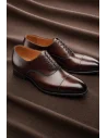 Chaussures Richelieu bout droit marron patiné — sur mesure — Costume Privé Paris