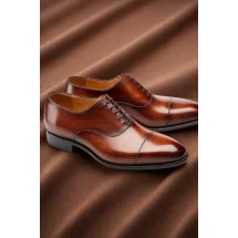 Chaussures Richelieu bout droit cognac patiné — sur mesure — Costume Privé Paris