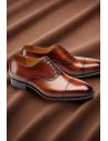 Chaussures Richelieu bout droit cognac patiné — sur mesure — Costume Privé Paris