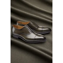 Chaussures Richelieu bout droit vert patiné — sur mesure — Costume Privé Paris