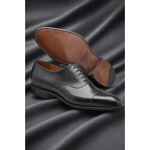 Chaussures Richelieu bout droit noir patiné — sur mesure — Costume Privé Paris