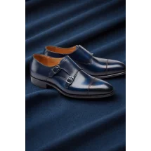 Chaussures double boucle bleu patiné — sur mesure — Costume Privé Paris