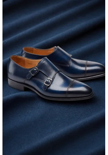 Chaussures double boucle bleu patiné — sur mesure — Costume Privé Paris