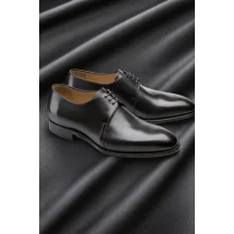 Chaussures derby noir patiné — sur mesure — Costume Privé Paris