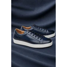 Baskets cuir bleu patiné — sur mesure — Costume Privé Paris
