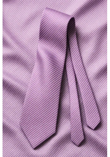 Cravate violet fines rayures — sur mesure — Costume Privé Paris