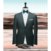 Adoptez un style champêtre avec un costume mariage vert paon