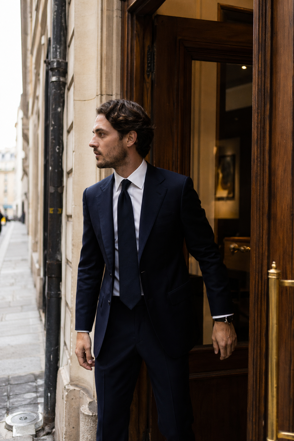 Salon Costume Privé Paris arrondissement — Les spécificités climatiques du sud — costume sur mesure marseille aix