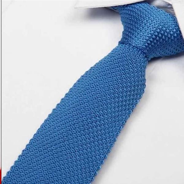 cravate tricot bleu ciel maille cravate italienne
