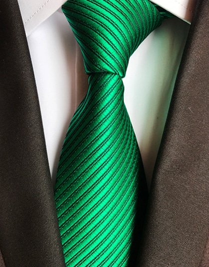 cravate vert intense cérémonie mariage