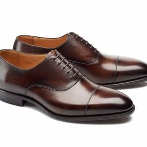 chaussures richelieu marron foncé bout rapporté